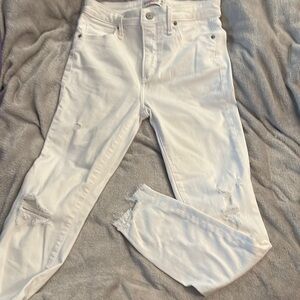Abercrombie & Fitch White Distressed Skinny Jeans